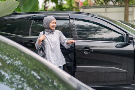 SUV vs MPV Rental in Malaysia: Which Is Better for Family Trips and Group Travel? 